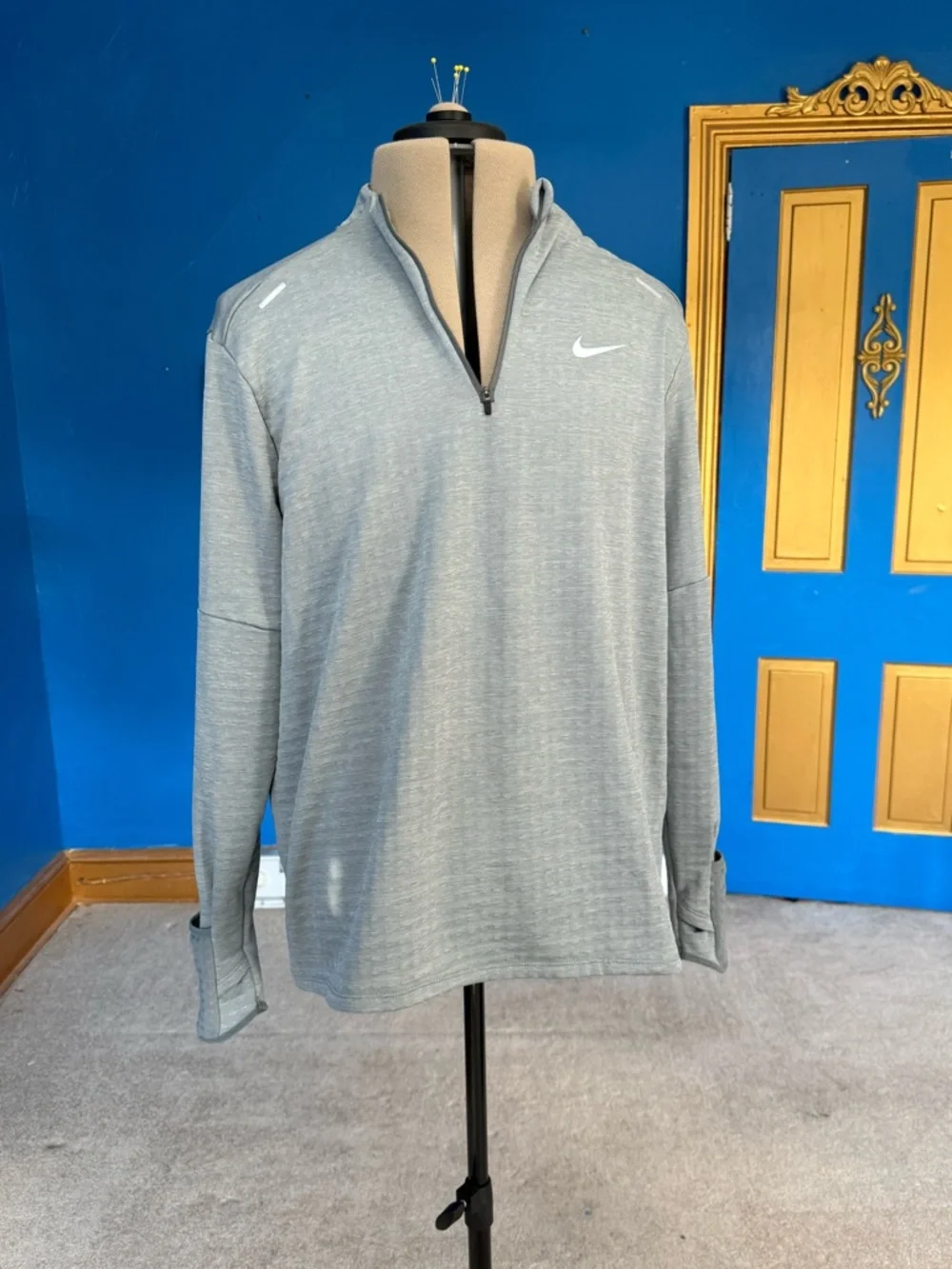 Nike Mens XL 1/4 Zip Pullover Gray Therma-FIT Running Top Reflective Techwear